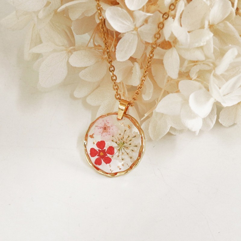 Pressed Flower Charm Necklace  - огляд і ціна Dried Flower Bouquet
