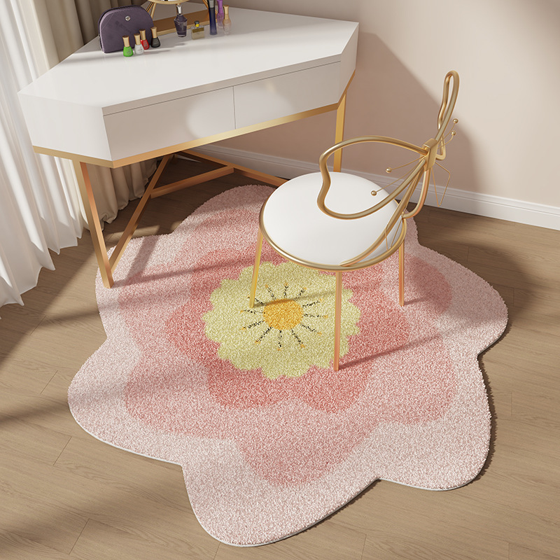 Round Flower Shaped Bedside Ru - огляд і ціна Home Decor Unique Items