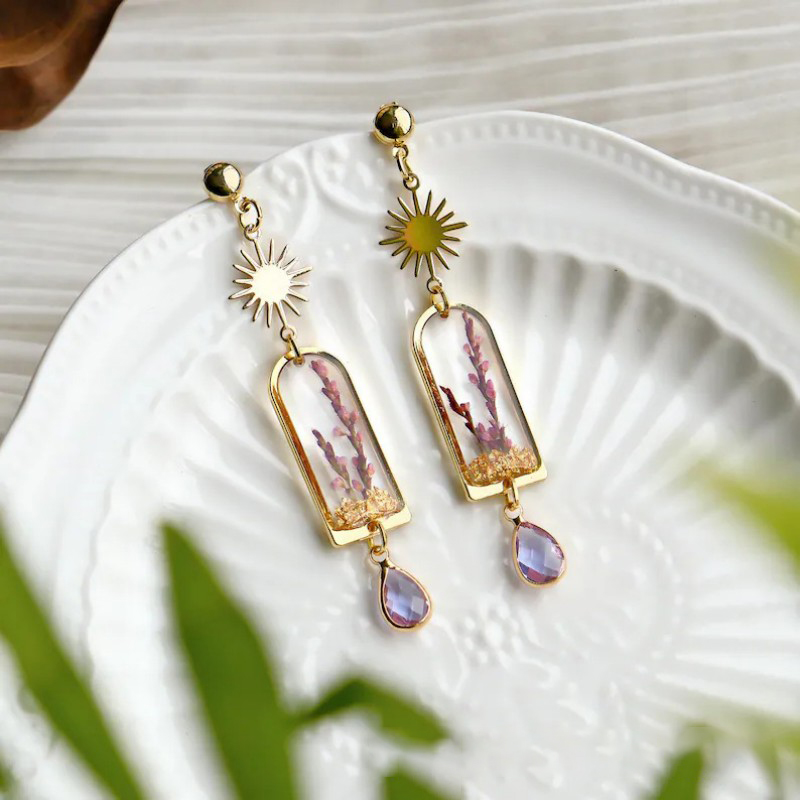 Unique Purple Lavender Earring - огляд і ціна Dried Flower Bouquet
